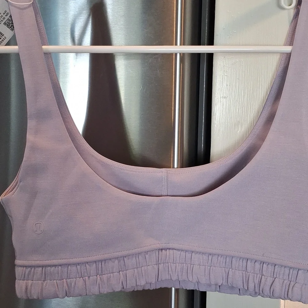 Lululemon Athletica Lavender Sports BRA - Picture 4 of 7